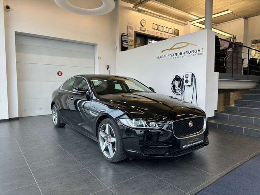 Jaguar XE PRESTIGE P200 BENZINE AUTOMAAT