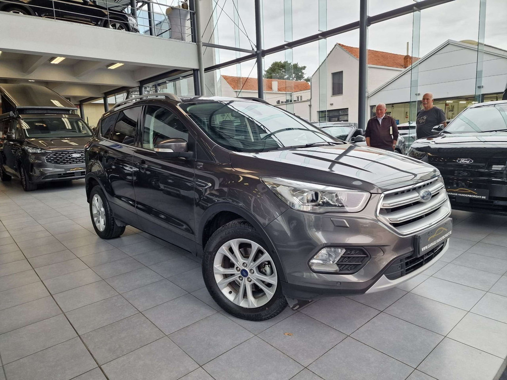 Ford Kuga TITANIUM BENZINE OPEN DAK