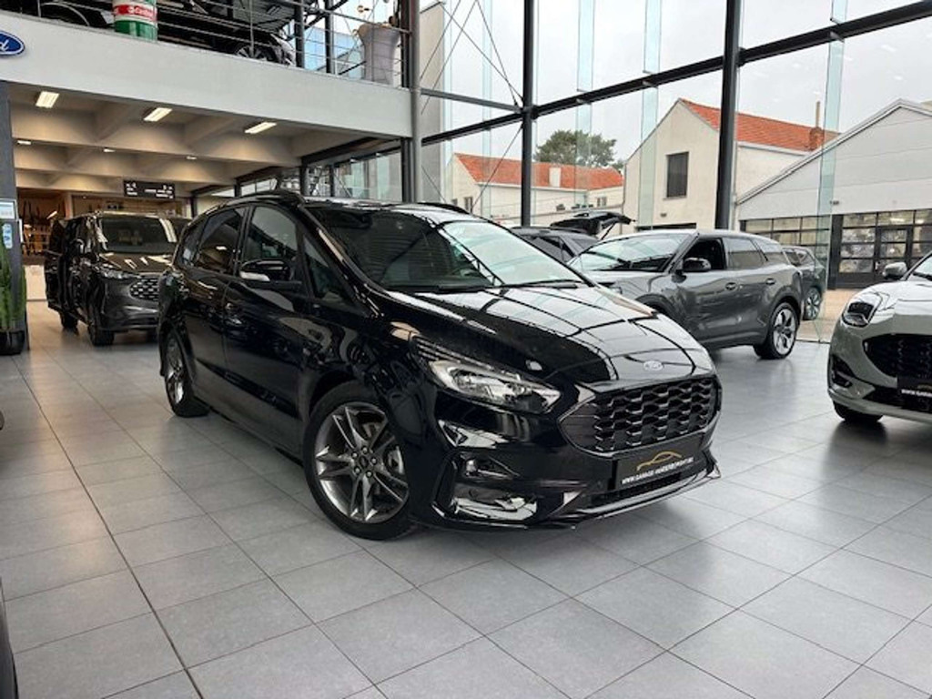 Ford S-Max ST-LINE HYBRID BENZINE 7 ZITPLAATSEN
