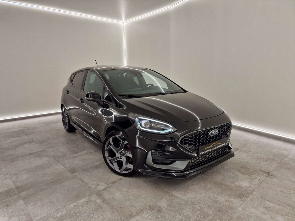 Ford Fiesta ST X MET 3 JAAR FORD WAARBORG 15000KM!!!