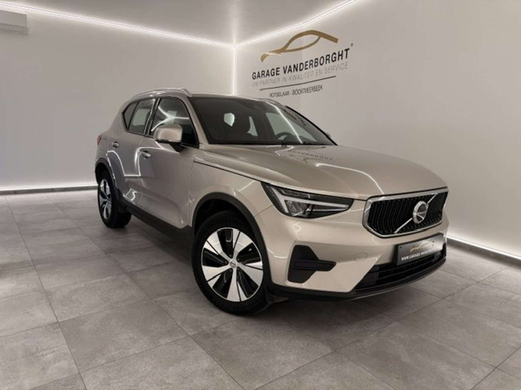 Volvo XC40 T2 BENZINE AUTOMAAT SLECHTS 18000KM!!!!