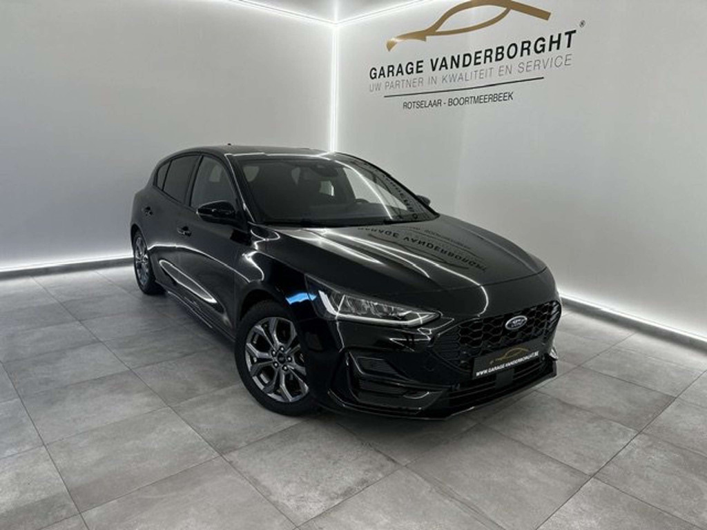 Ford Focus ST-LINE HYBRID BENZINE SLECHTS 26000KM