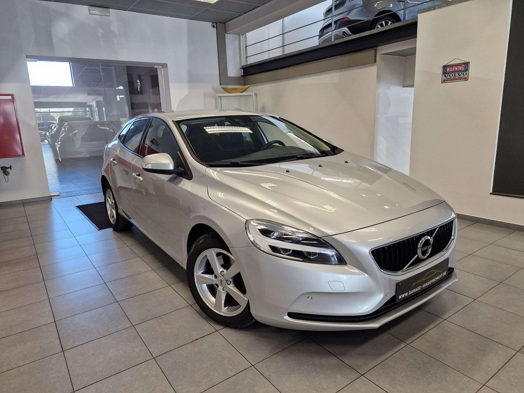 Volvo V40 T2 BENZINE 86000KM!!!!