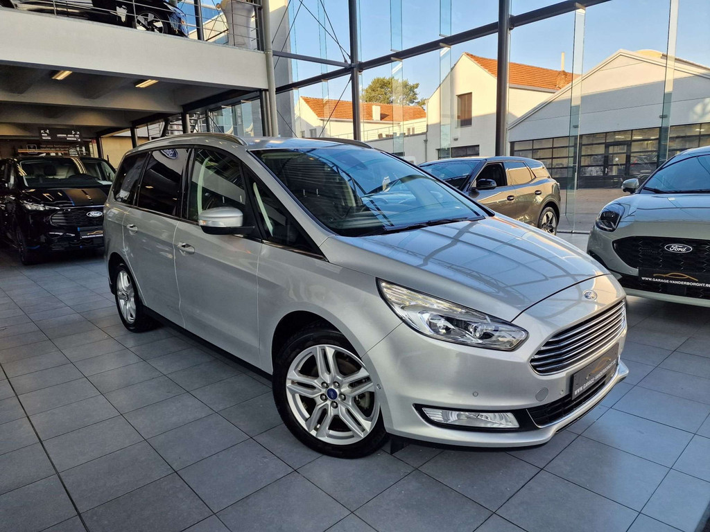 Ford Galaxy TITANIUM BENZINE 7 ZITPLAATSEN SLECHTS 47000KM!!!