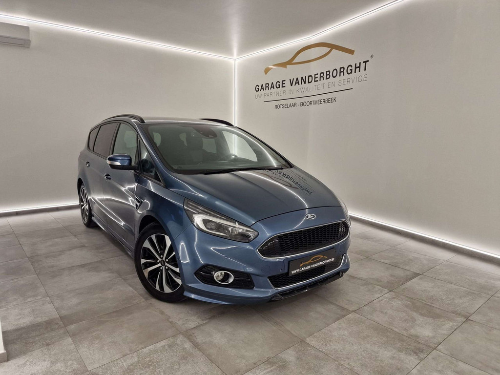 Ford S-Max ST-LINE BENZINE 7 ZITPLAATSEN 59000KM!!!