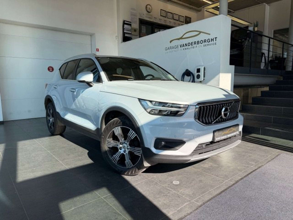 Volvo XC40 INSCRIPTION BENZINE AUTOMAAT