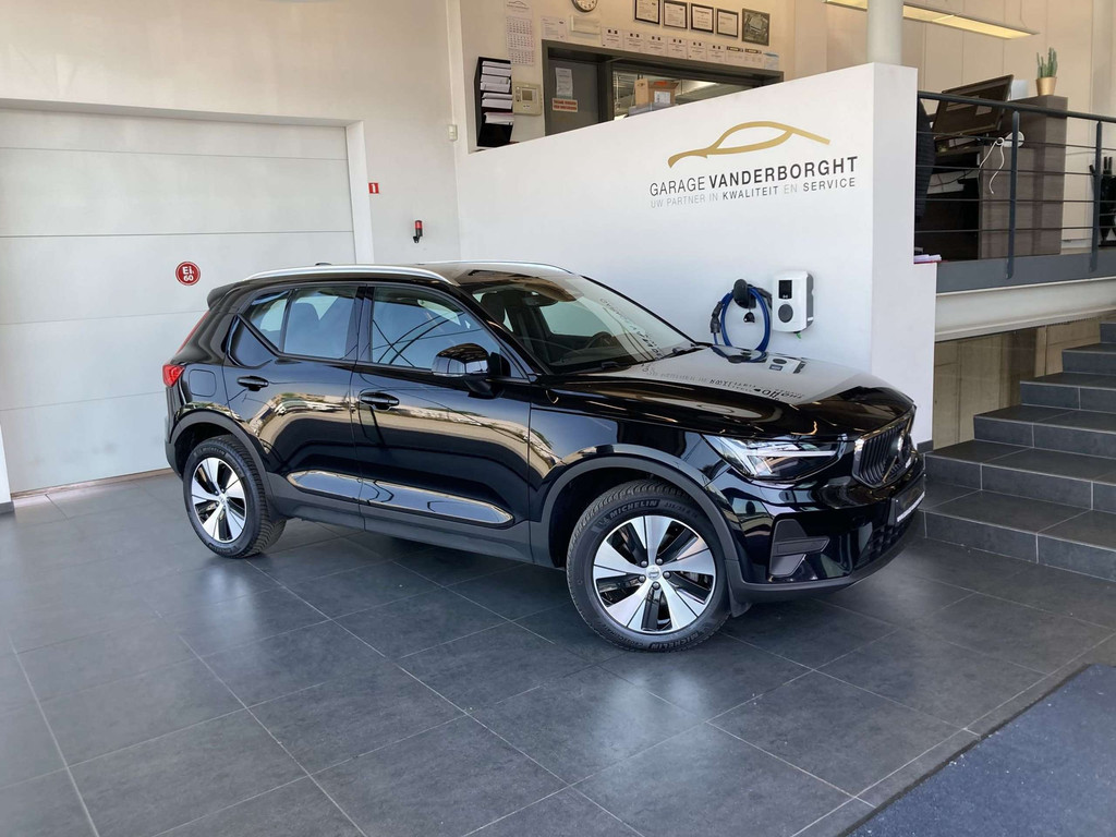 Volvo XC40 CORE B3 MHEV AUTOMAAT LEDER 26000KM!!!